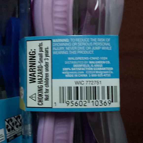 Bring on the Sun Adult & Youth Swim Goggles Bundle NEW - Picture 4 of 6